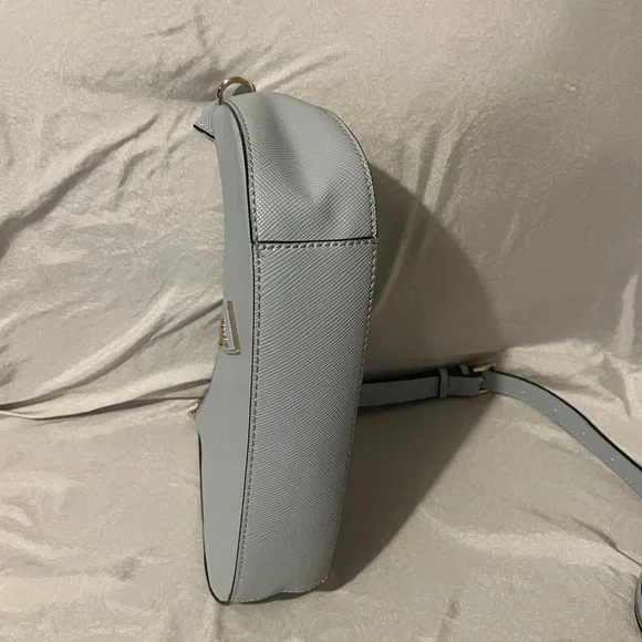 GUESS Light Blue Shoulder Bag with Coin Pouch New Without Tags - Picture 5 of 10